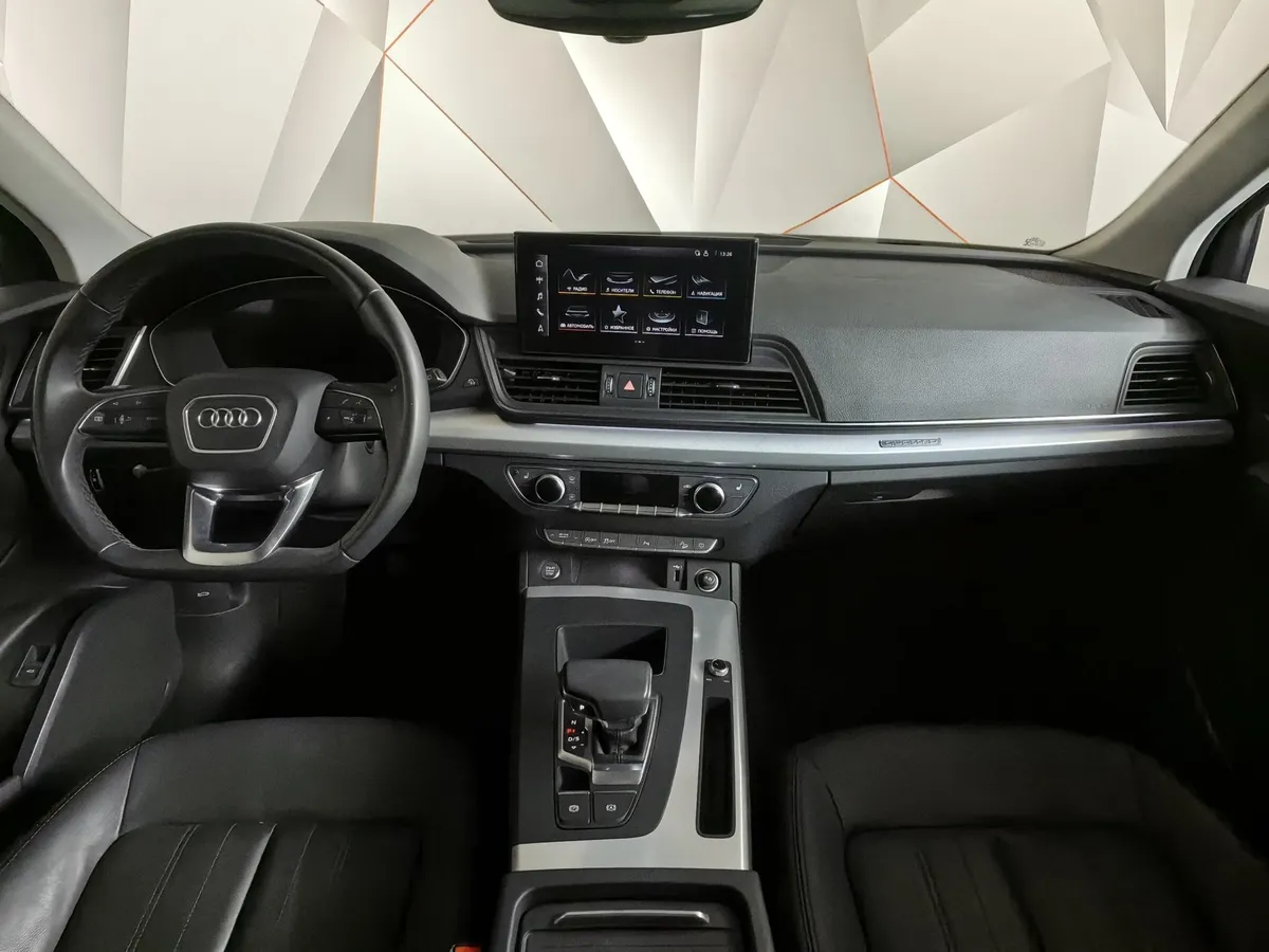 Audi Q5 Sportback 2.0 TFSI S tronic quattro (204 л.с.) Черный в АВИЛОН. Слайд №13