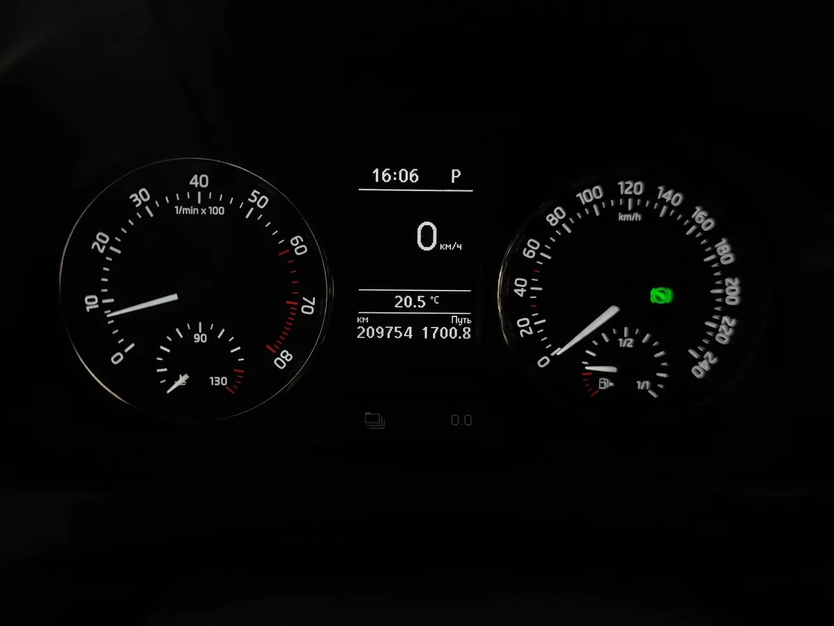 Skoda Rapid 1.4 TSI DSG (125 л.с.) Active Белый в АВИЛОН. Слайд №18
