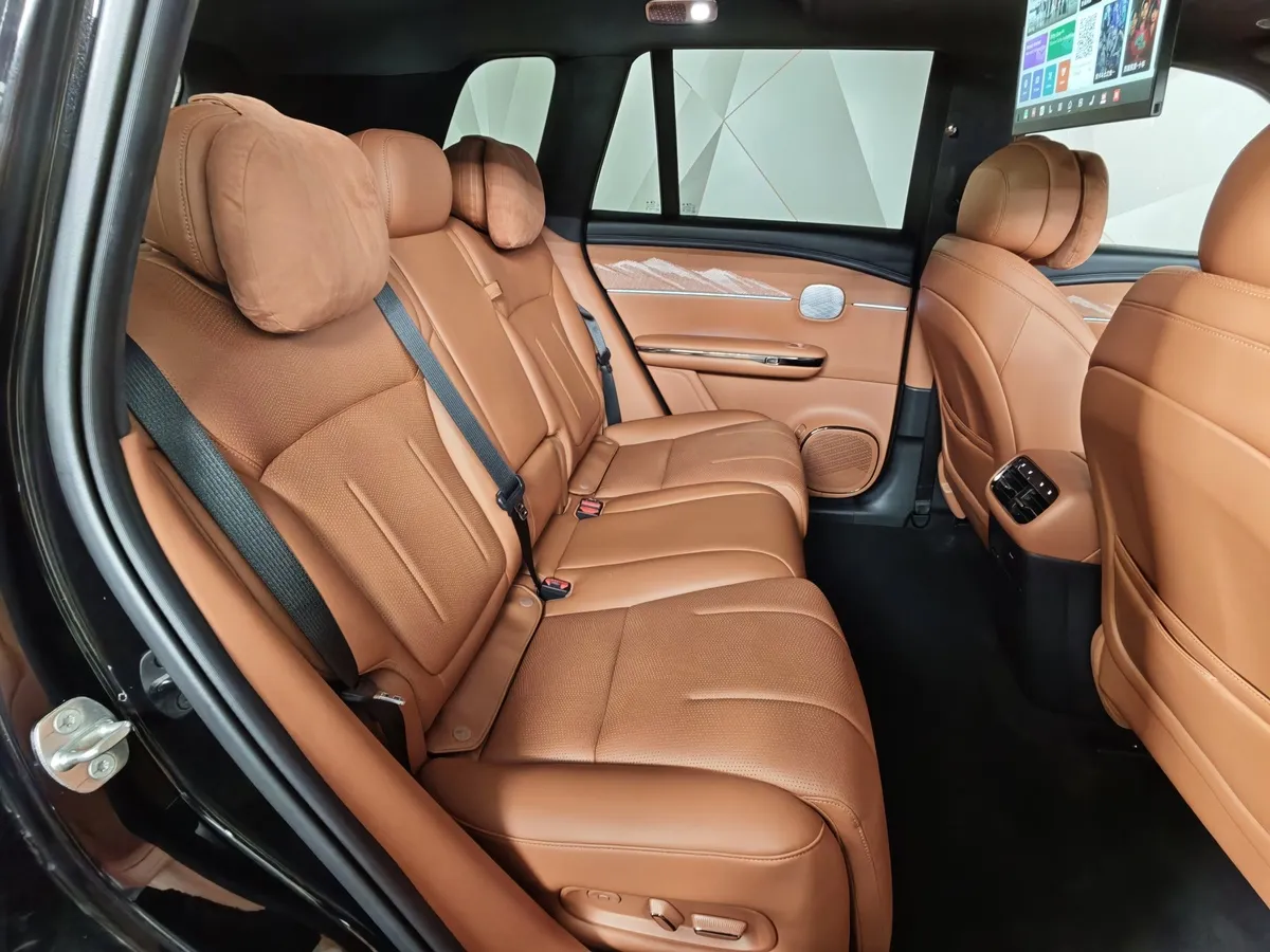 GAC S7 1.5TG AT 4WD (340 л.с.) SX Premium Черный в АВИЛОН. Слайд №15