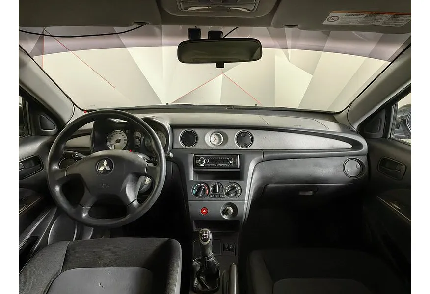 Mitsubishi Outlander 2.0 CVT (146 л.с.) Серый в АВИЛОН. Слайд №12