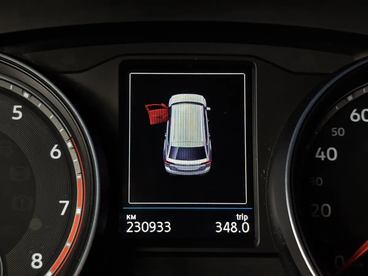 Volkswagen Teramont 2.0T AT 4Motion (220 л.с.) Status Серый в АВИЛОН. Слайд №17