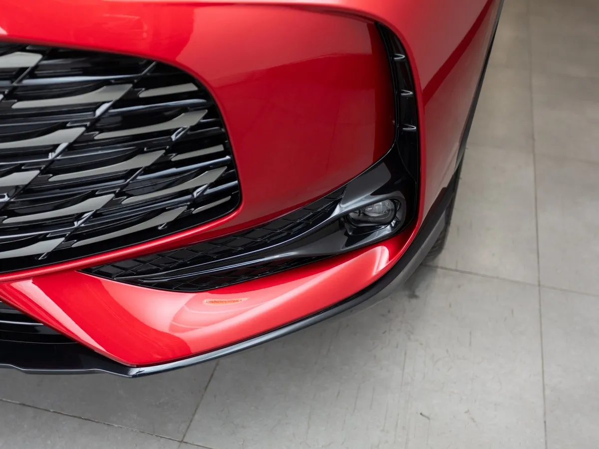 Москвич М70 1.5 DCT FWD (150 л.с.) Драйв Красный в АВИЛОН. Слайд №15