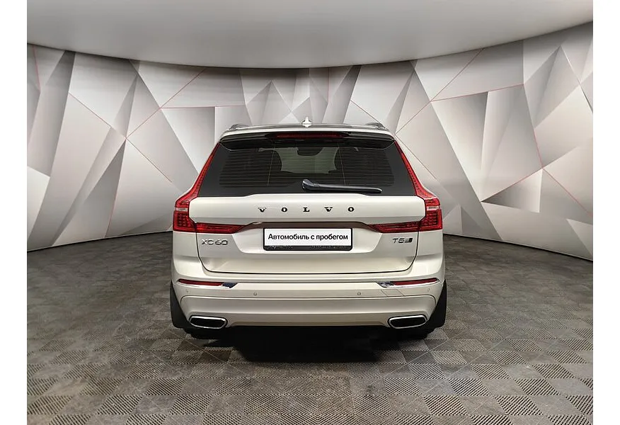 Volvo XC60 2.0 T5 AT AWD (249 л.с.) Inscription Бежевый в АВИЛОН. Слайд №8