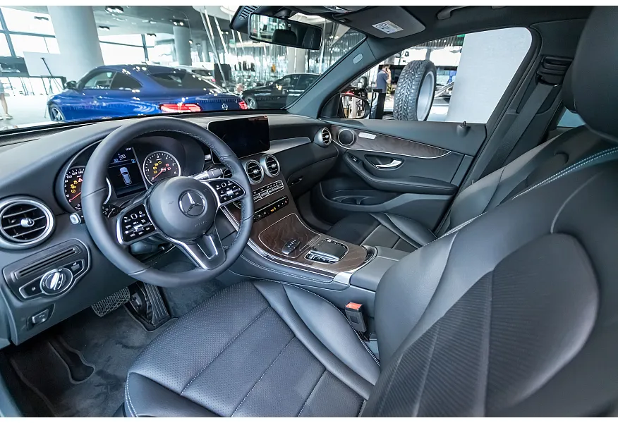 Mercedes-Benz GLC 220 d 9G-TRONIC 4MATIC (194 л.с.) Premium (Локальная сборка) Синий в АВИЛОН. Слайд №16