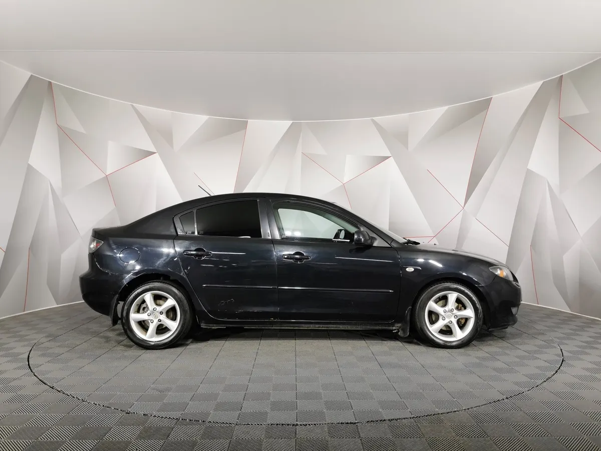 Mazda 3 1.6 MT (105 л.с.) Черный в АВИЛОН. Слайд №6