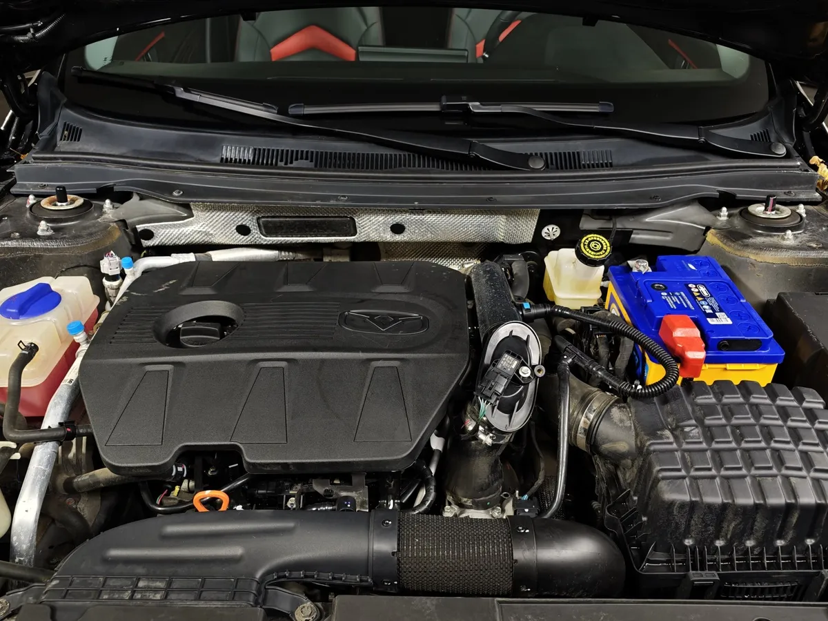 Kaiyi E5 1.5 CVT 2WD (147 л.с.) Luxury+ Черный в АВИЛОН. Слайд №11