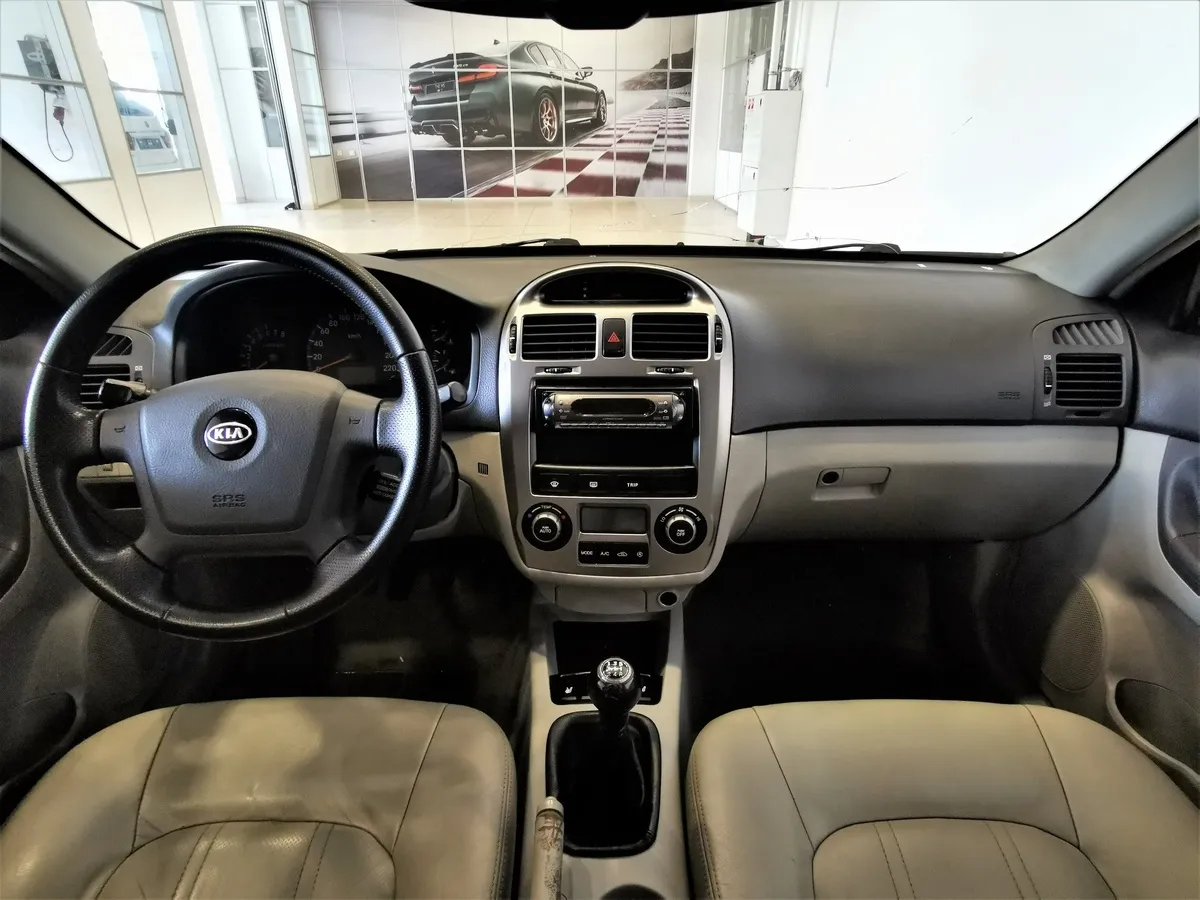 Kia Cerato 2.0 MT (143 л.с.) Серый в АВИЛОН. Слайд №12