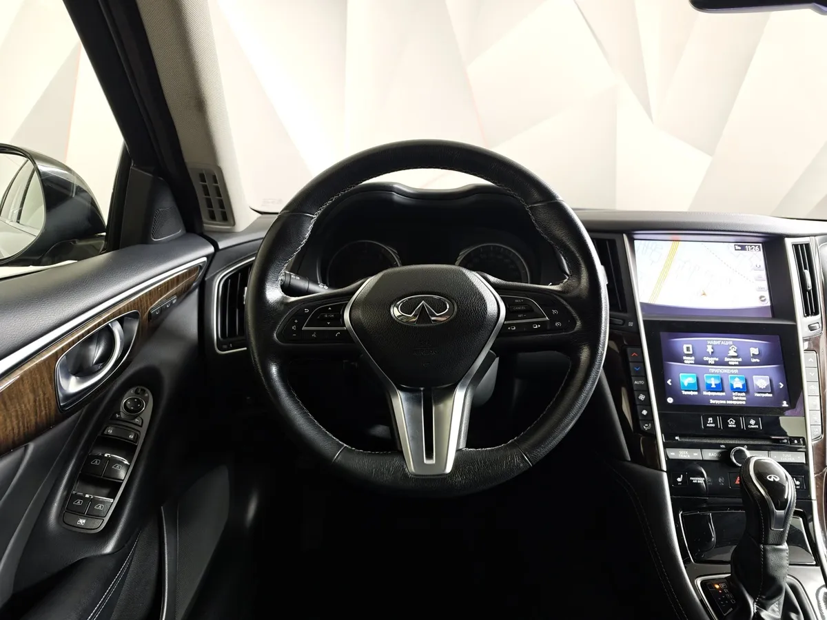 Infiniti Q50 2.0 T AT (211 л.с.) Серый в АВИЛОН. Слайд №20