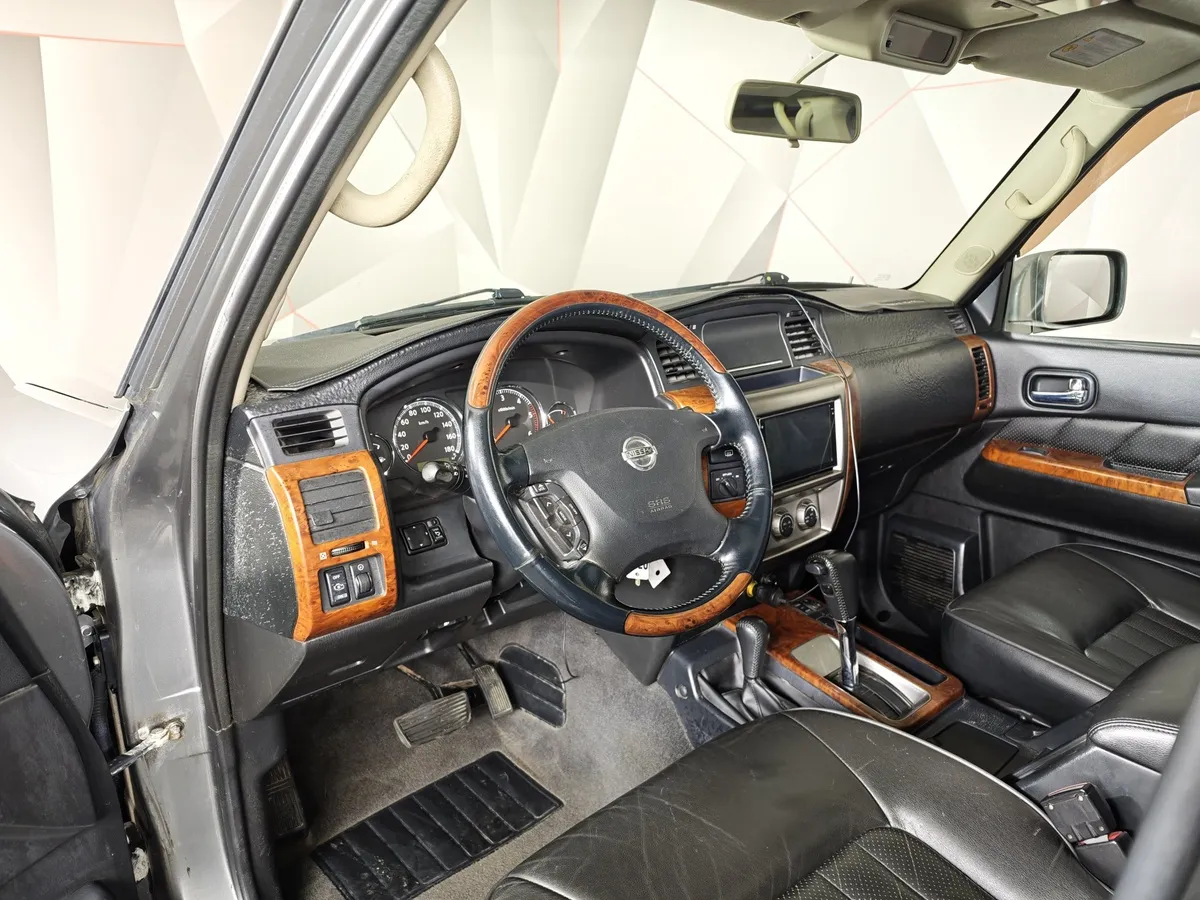 Nissan Patrol 3.0 Di AT (160 л.с.) Серый в АВИЛОН. Слайд №17