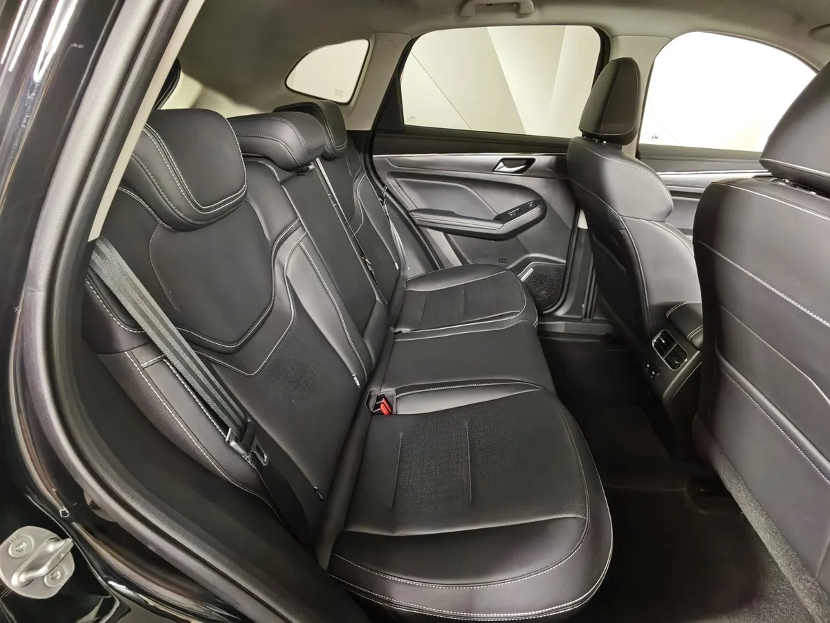 Haval Jolion 1.5 DCT 4WD (150 л.с.) Tech Plus Черный в АВИЛОН. Слайд №15
