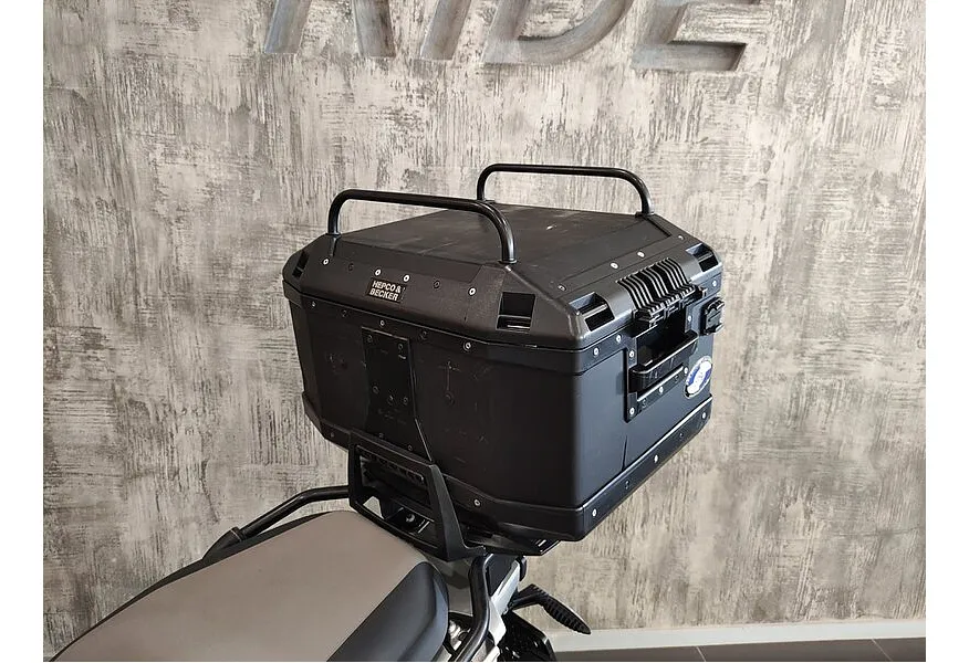 LIVE. Слайд №10