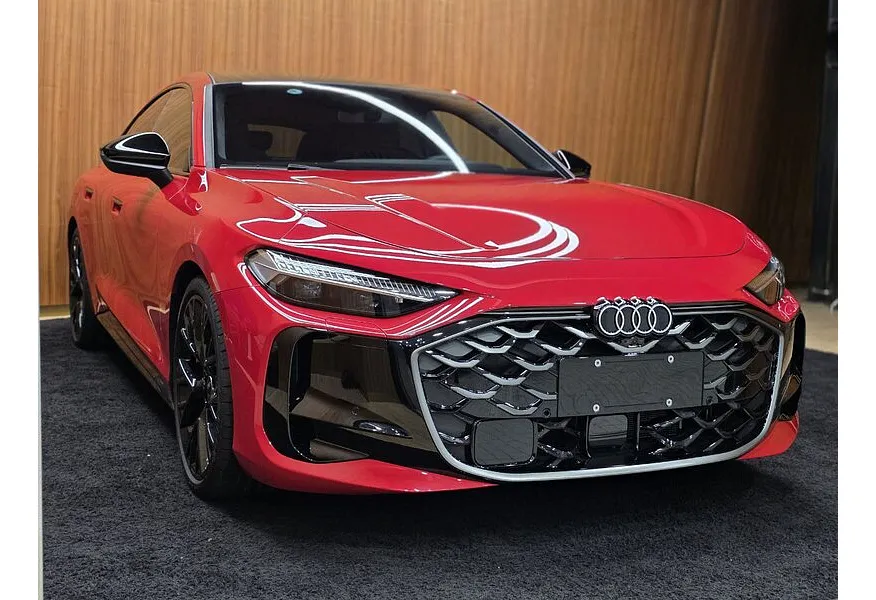 Audi A5 2.0 40 TFSI S-tronic quattro (204 л.с.) Красный в АВИЛОН. Слайд №2