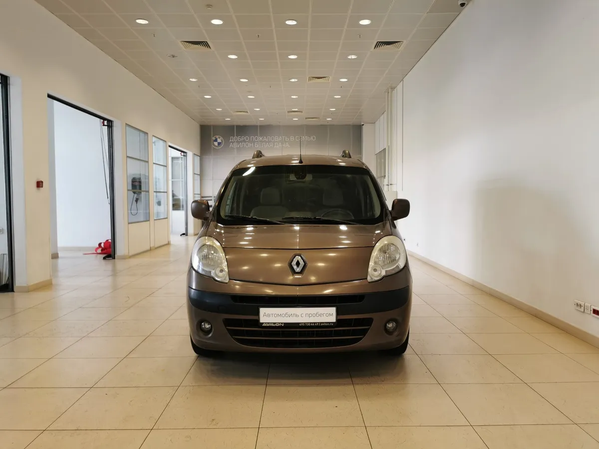 Renault Kangoo 1.6 MT (84 л.с.) Expression Коричневый в АВИЛОН. Слайд №7