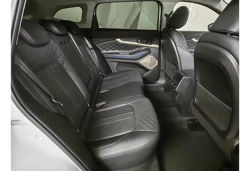 EXEED TXL 2.0 DCT7 AWD (197 л.с.) Sport Edition Белый в АВИЛОН. Слайд №15