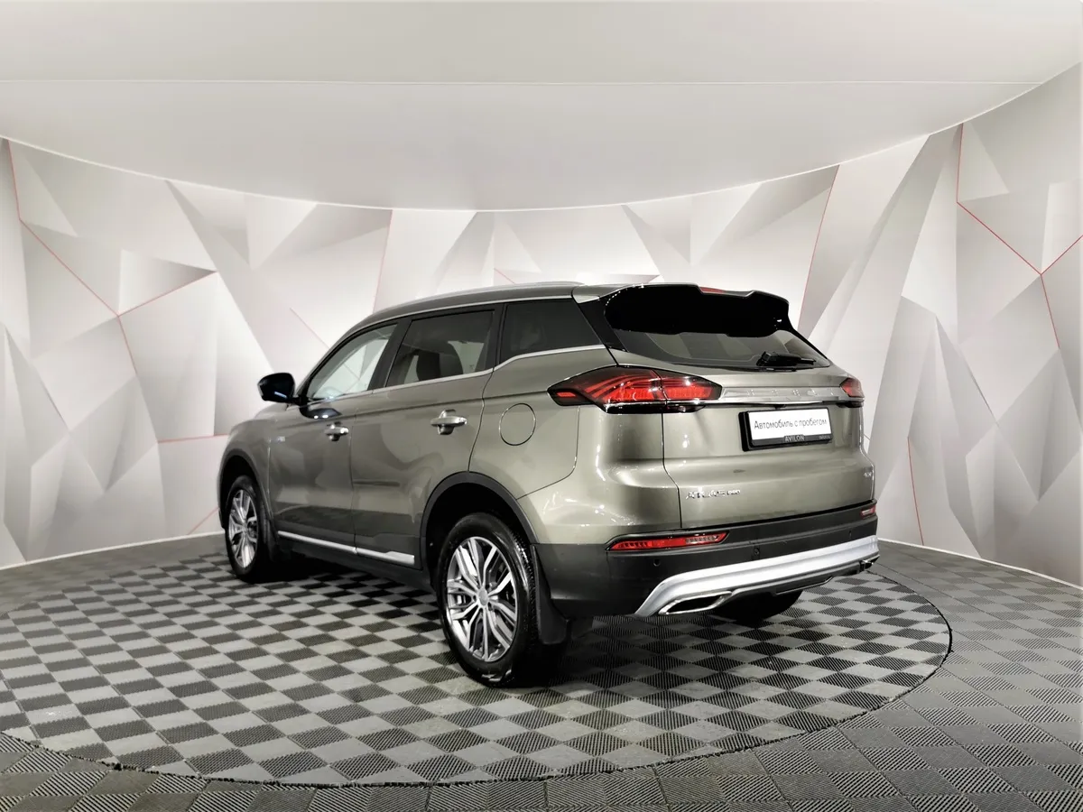 Geely Atlas Pro 1.5T 7DCT AWD (177 л.с.) Luxury Серый в АВИЛОН. Слайд №4