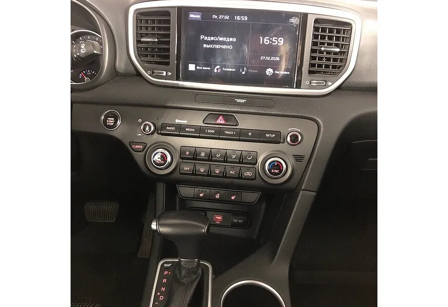 Kia Sportage 2.0 AT 2WD (150 л.с.) Luxe Plus Белый в АВИЛОН. Слайд №7