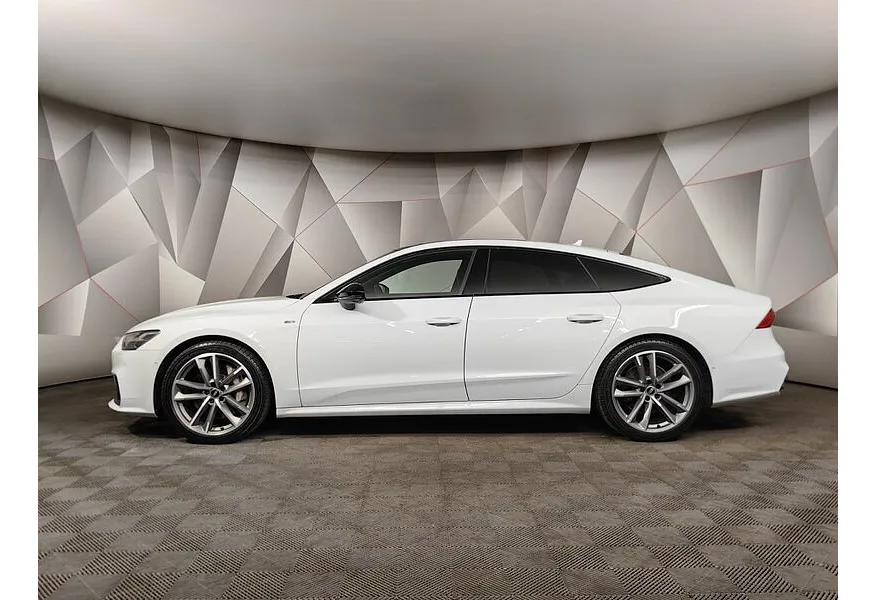 Audi A7 55 TFSI quattro S tronic (340 л.с.) Белый в АВИЛОН. Слайд №5