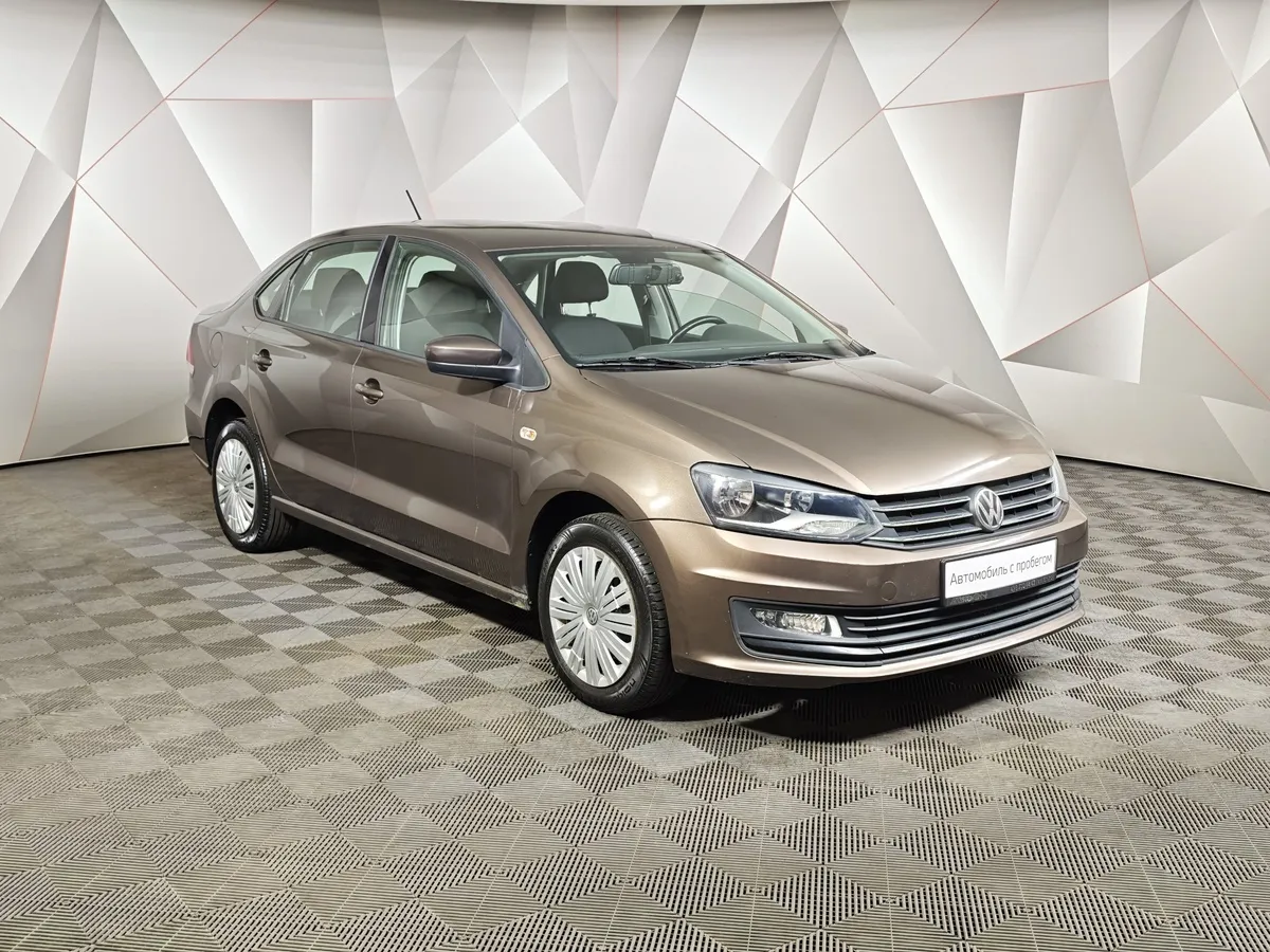 Volkswagen Polo 1.6 MT (105 л.с.) Comfortline Коричневый в АВИЛОН. Слайд №3