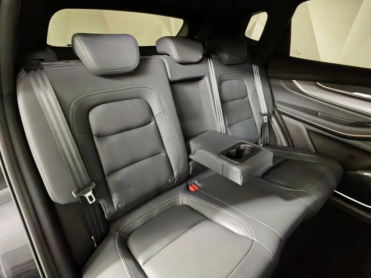EXEED LX 1.5T CVT (147 л.с.) Business Серый в АВИЛОН. Слайд №16