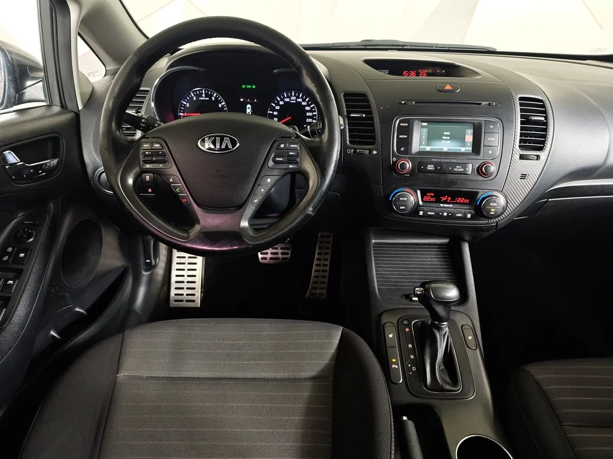 Kia Cerato 1.6 AT (130 л.с.) Серый в АВИЛОН. Слайд №18