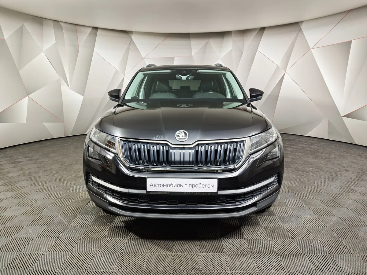 Skoda Kodiaq 2.0 TSI DSG 4X4 (180 л.с.) Черный в АВИЛОН. Слайд №7