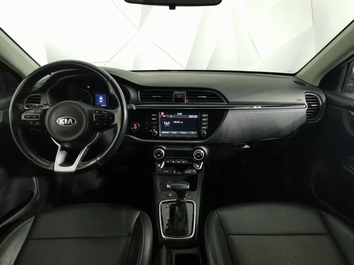 Kia Rio 1.6 AT (123 л.с.) Premium Серый в АВИЛОН. Слайд №13