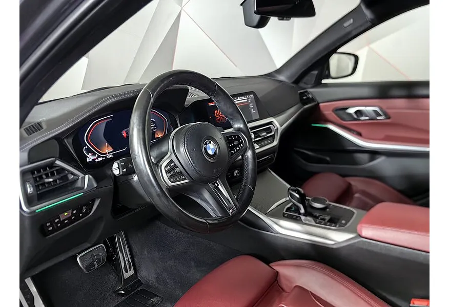 BMW 3 серия 320d xDrive (190 л.с.) M Sport Pro Серый в АВИЛОН. Слайд №10