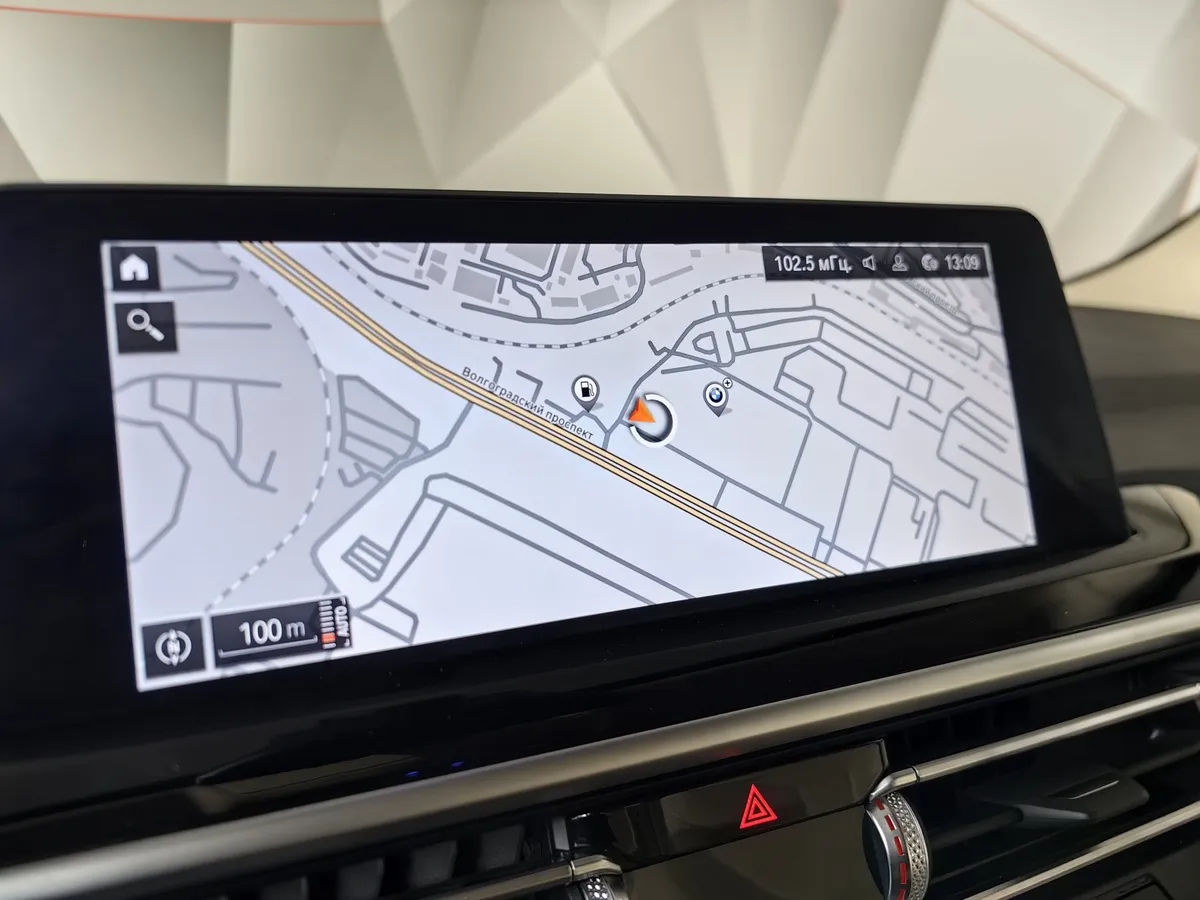 BMW X3 xDrive20d AT (190 л.с.) Lifestyle Синий в АВИЛОН. Слайд №16