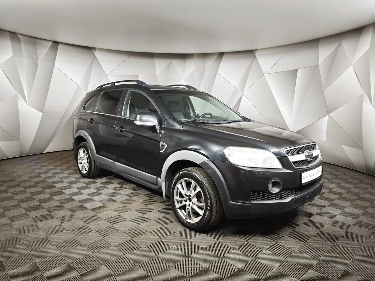 Chevrolet Captiva 2.4 AT 5 мест (136 л.с.) Черный в АВИЛОН. Слайд №3