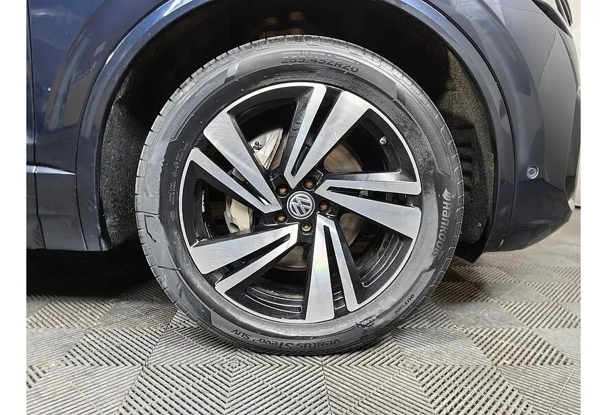 АВИЛОН - Volkswagen Touareg 3.0 V6 TDI Tiptronic 4Motion (249 л.с.) R-Line Черный - slide 20