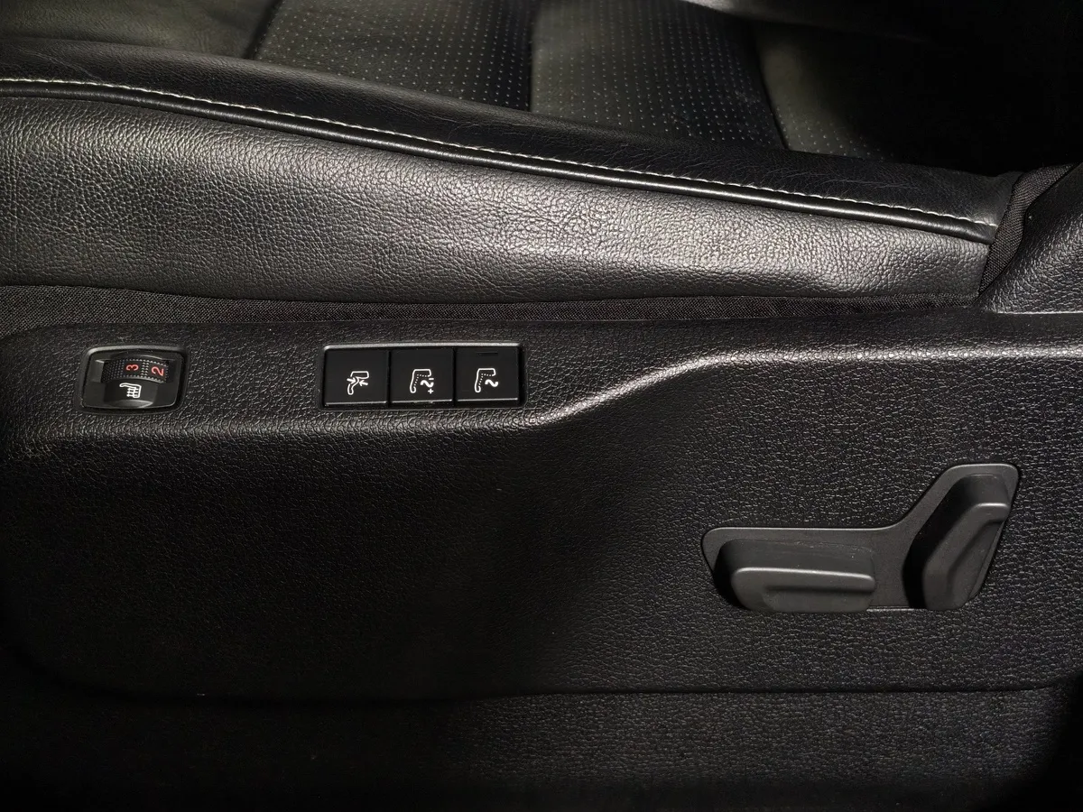 Peugeot Traveller Business 2.0 Hdi AT (150 л.с.) VIP Коричневый в АВИЛОН. Слайд №24