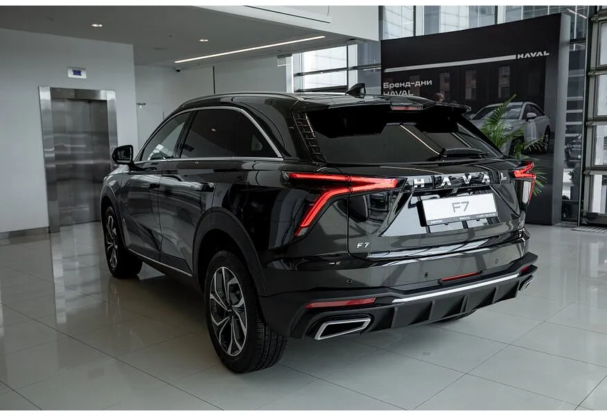 Haval F7 1.5T FWD 7DCT (150 л.с.) Premium Черный в АВИЛОН. Слайд №7
