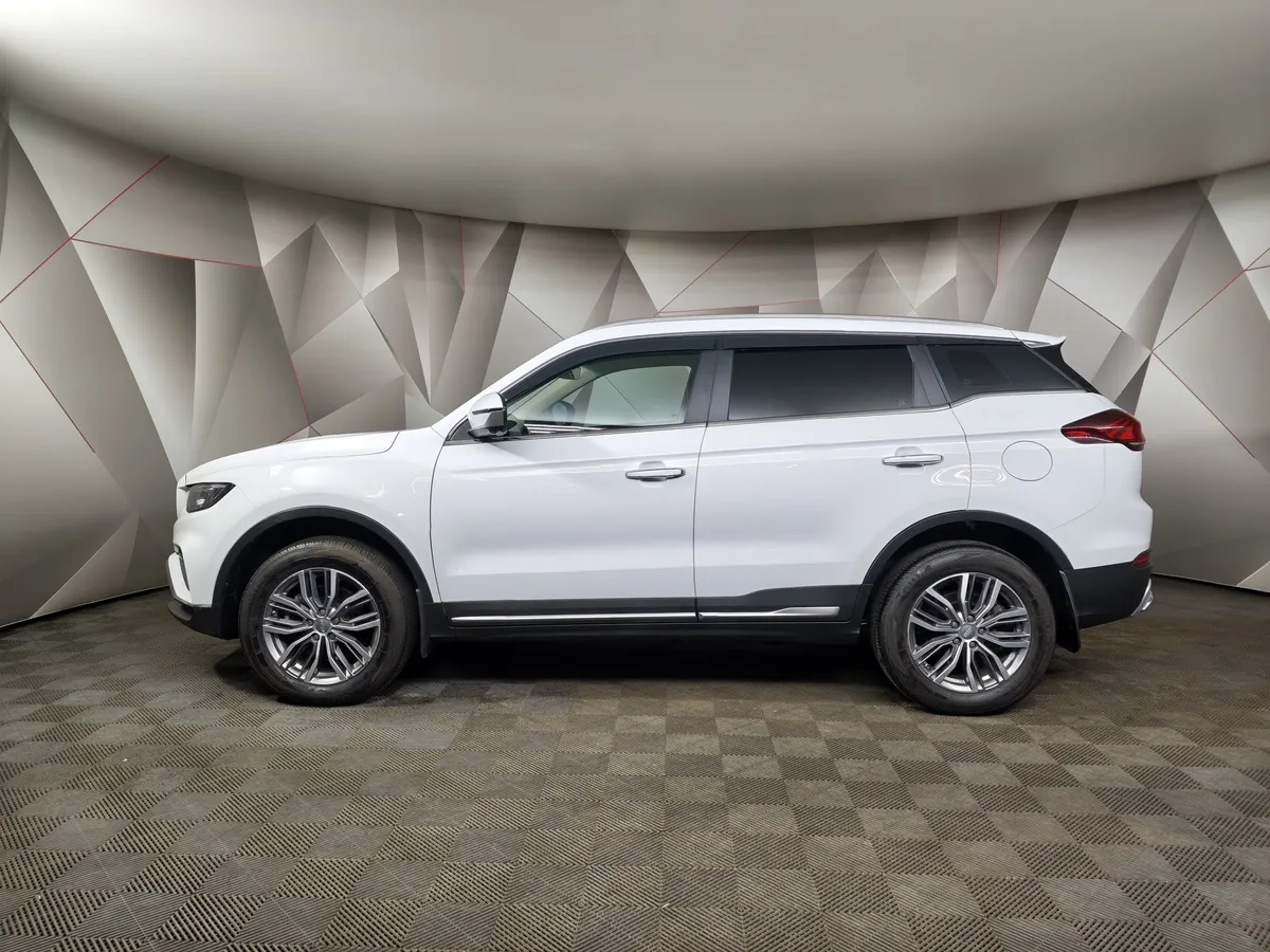 Geely Atlas Pro 1.5T 7DCT AWD (177 л.с.) Flagship Белый в АВИЛОН. Слайд №5