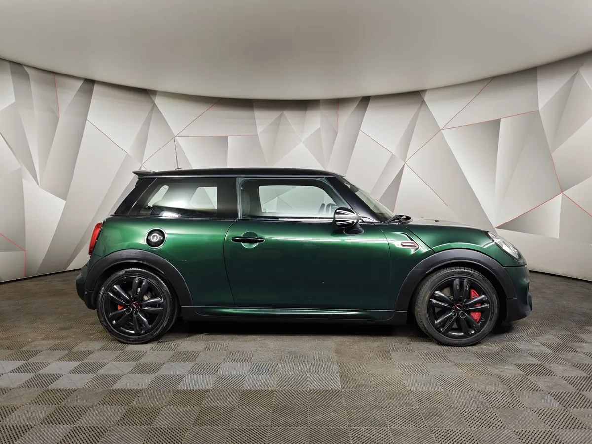 MINI 3 двери JCW 2.0 AT (231 л.с.) Зеленый в АВИЛОН. Слайд №6