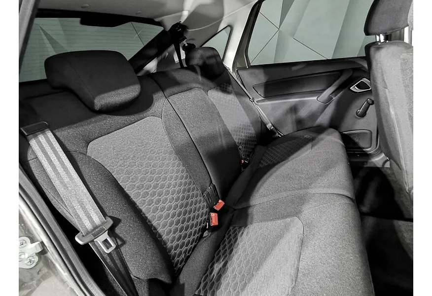 ВАЗ (Lada) Granta 1.6 MT 16 кл (106 л.с.) Коричневый в АВИЛОН. Слайд №16