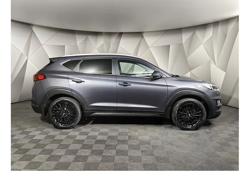 Hyundai Tucson 2.0 (150 л.с.) MPi-6AT-4WD Family Серый в АВИЛОН. Слайд №6
