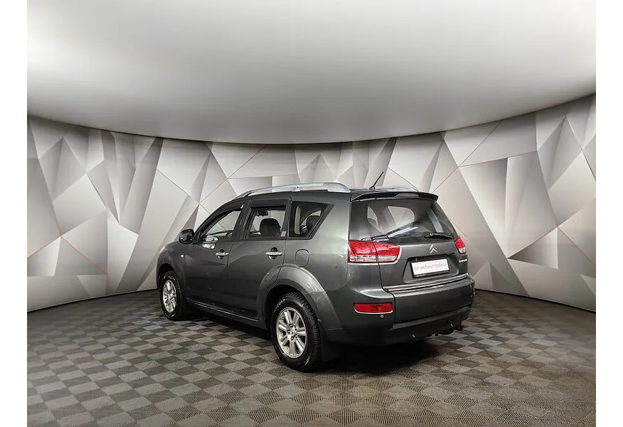 Citroen C-Crosser 2.4 CVT 4WD (170 л.с.) Зеленый в АВИЛОН. Слайд №4