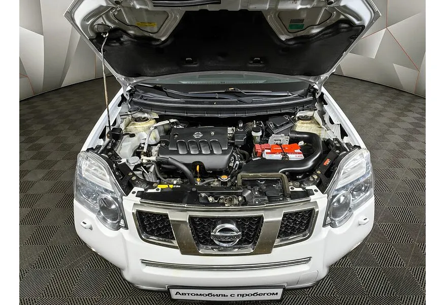 Nissan X-Trail 2.0 CVT AWD (141 л.с.) Белый в АВИЛОН. Слайд №11