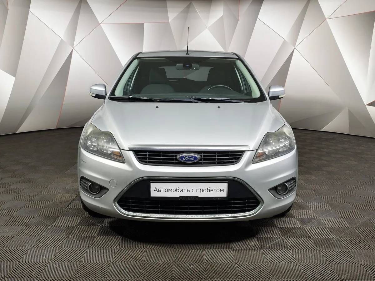 Ford Focus 1.6 AT (101 л.с.) Ghia Серебристый в АВИЛОН. Слайд №7