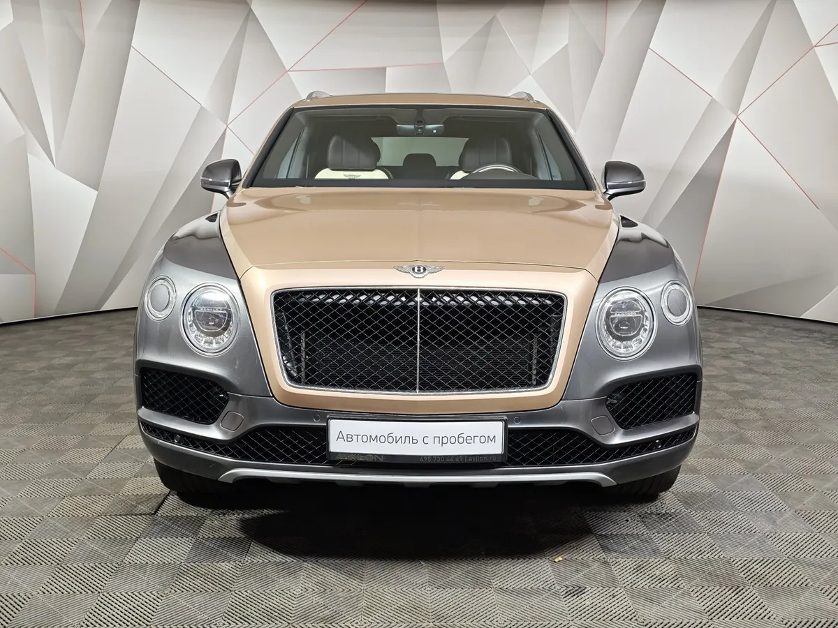 Bentley Bentayga 4.0 AT AWD (550 л.с.) Серый в АВИЛОН. Слайд №7