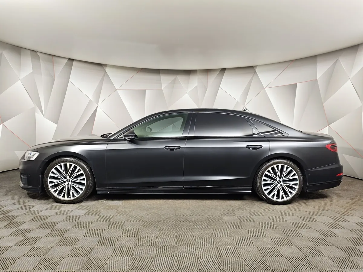 Audi A8 4.0 TFSI L tiptronic quattro (460 л.с.) Черный в АВИЛОН. Слайд №5