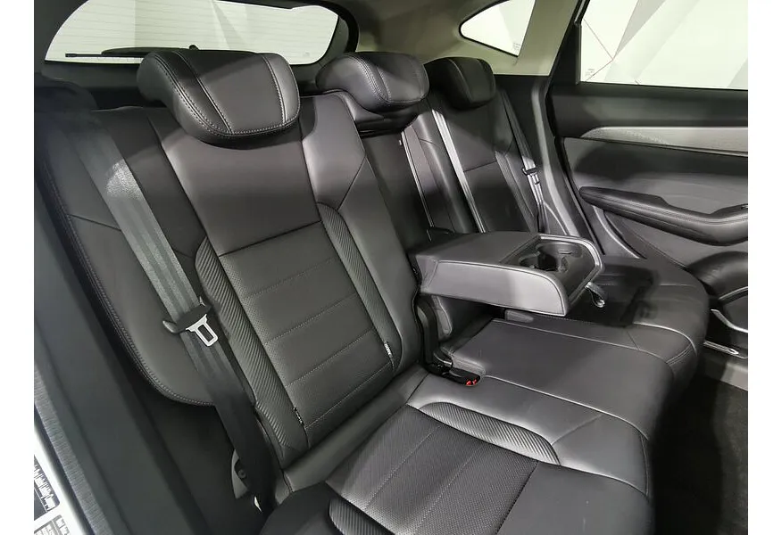 Haval F7 2.0T AWD 7DCT (190 л.с.) Tech Plus Белый в АВИЛОН. Слайд №16