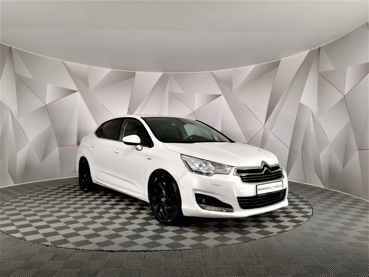 Citroen C4 1.6 THP AT (150 л.с.) Белый в АВИЛОН. Слайд №3