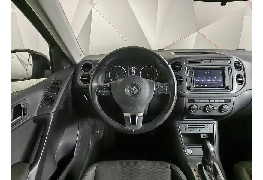 АВИЛОН - Volkswagen Tiguan 1.4 TSI BlueMotion DSG (150 л.с.) Sport&Style Оранжевый - slide 11