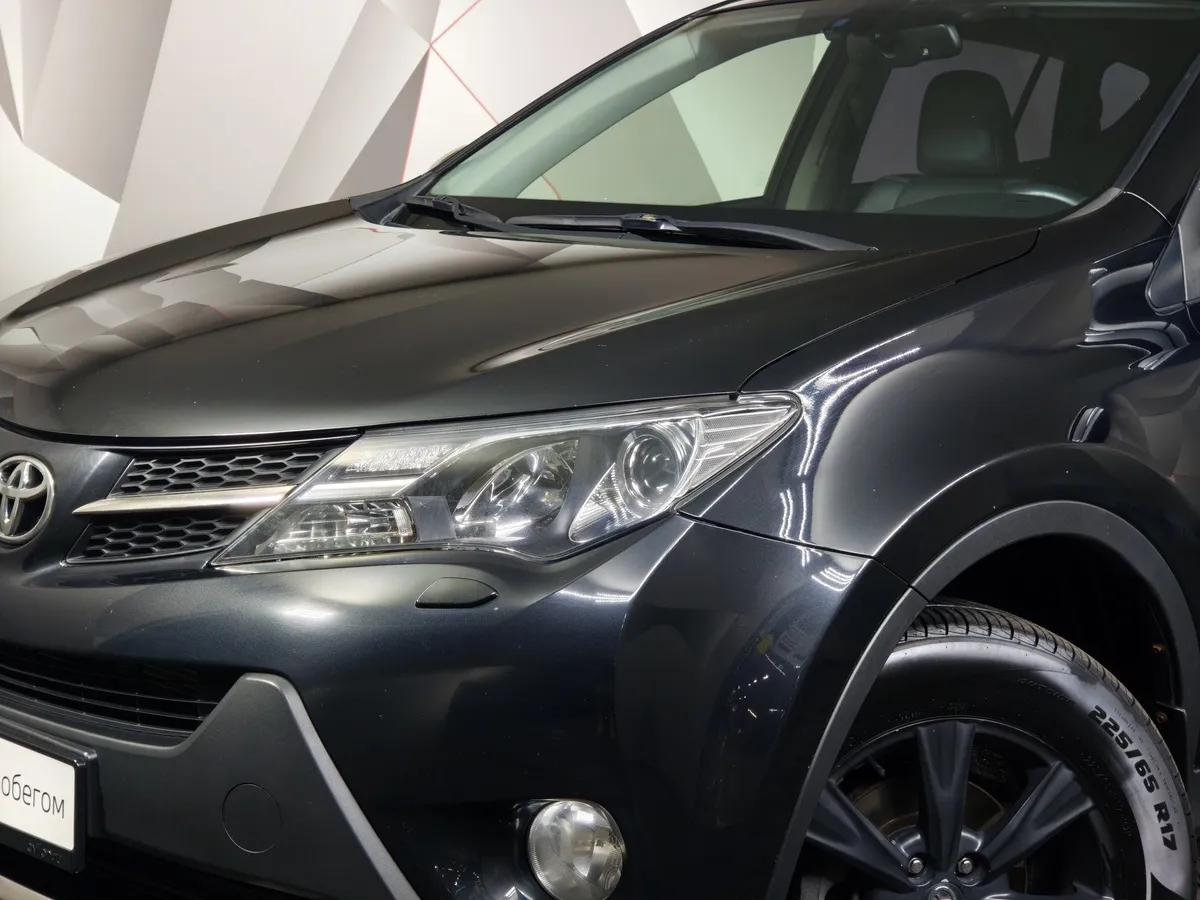Toyota RAV4 2.0 CVT AWD (146 л.с.) Черный в АВИЛОН. Слайд №10