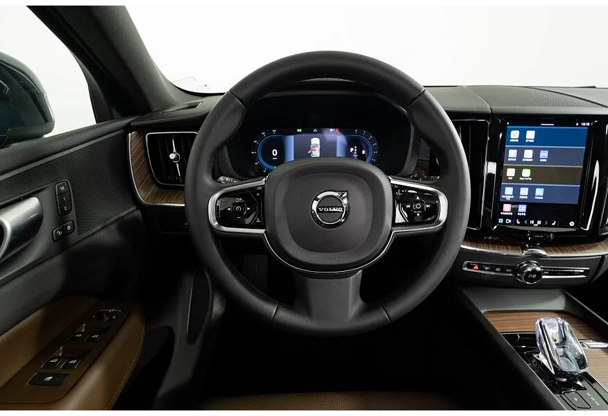 АВИЛОН - Volvo XC60 2.0 AT AWD (264 л.с.) Luxury Edition Черный - slide 13