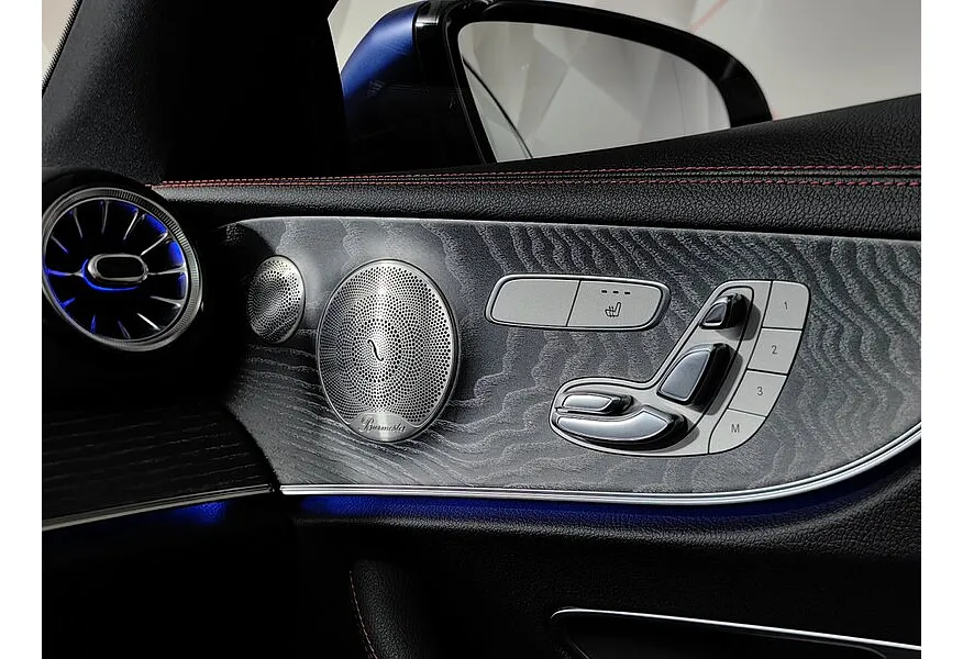 Mercedes-Benz E-Класс E 53 AMG 4MATIC+ 9G-TRONIC (435 л.с.) Синий в АВИЛОН. Слайд №23