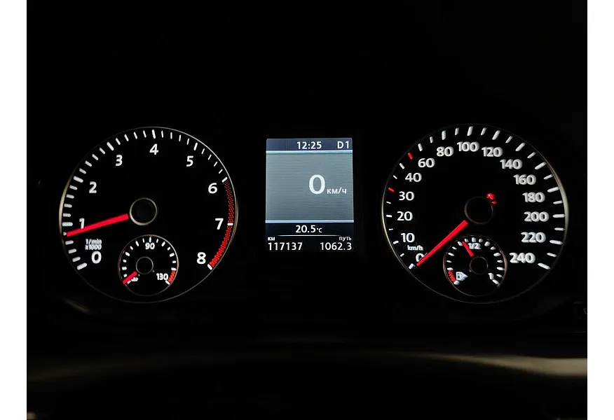 Volkswagen Touran 1.4 TSI DSG (140 л.с.) Highline Белый в АВИЛОН. Слайд №18