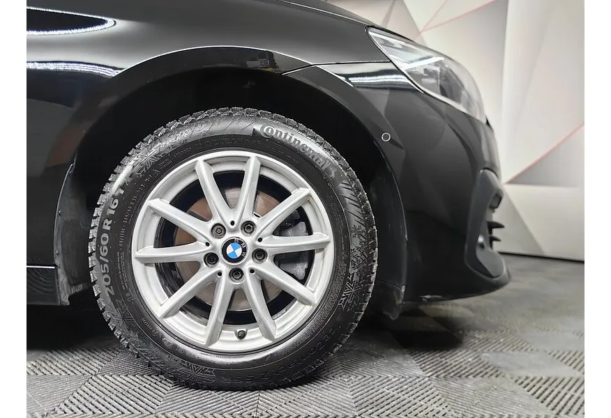 BMW 2 серия Active Tourer 218i AMT (140 л.с.) Advantage Plus Черный в АВИЛОН. Слайд №7