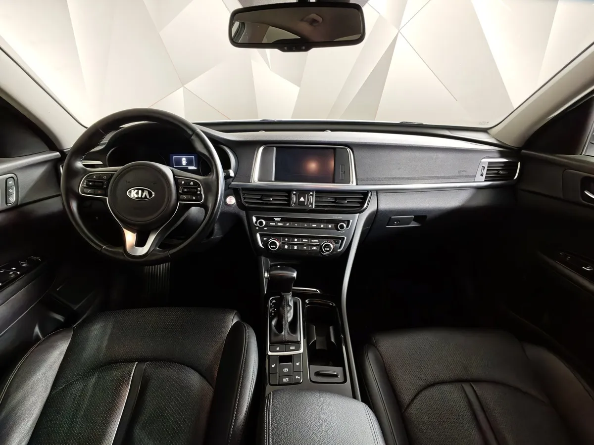 Kia Optima 2.0 AT (150 л.с.) Белый в АВИЛОН. Слайд №14